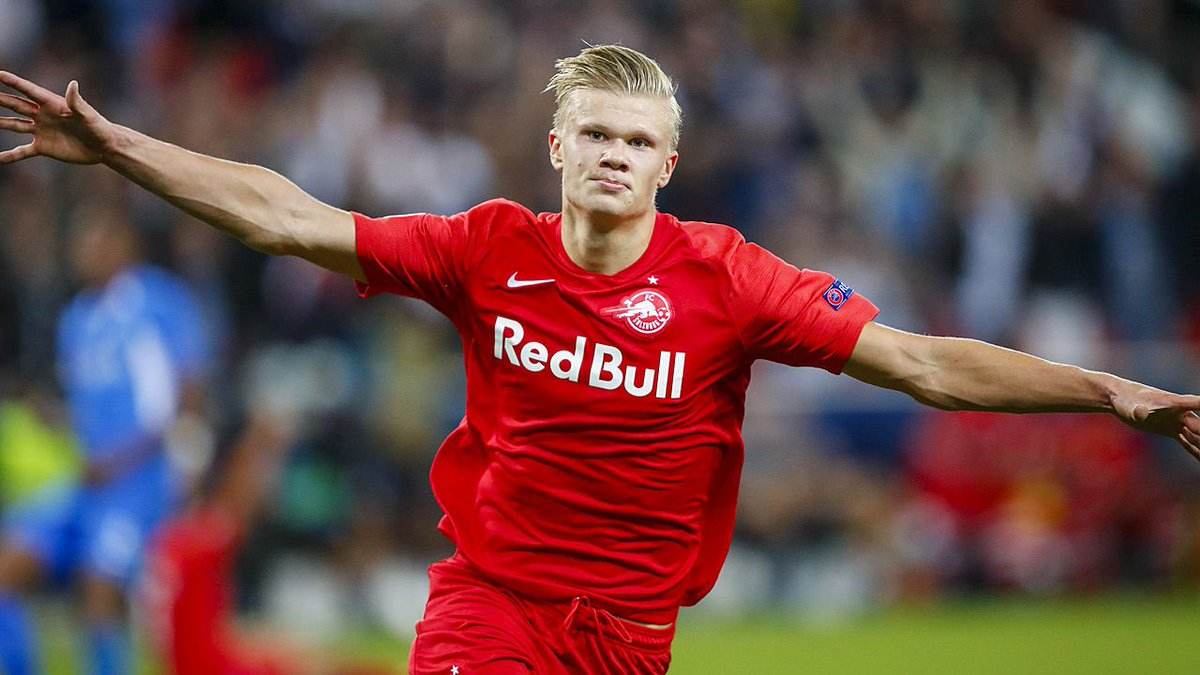 曼晚：曼联决定让莱昂先在青训梯队效力，以适应英格兰足球