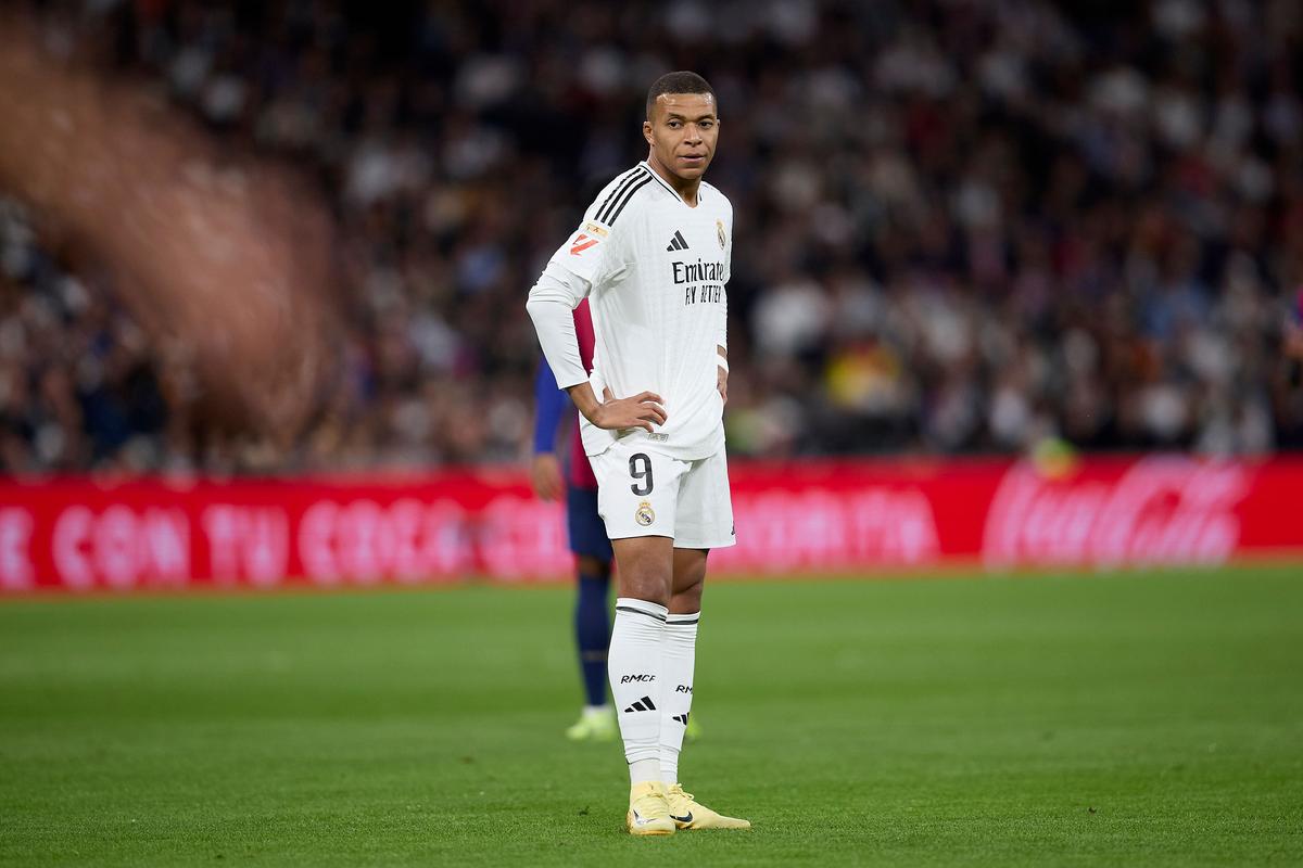 TA：谢什科已退出斯洛文尼亚国家队名单，膝伤还在继续评估