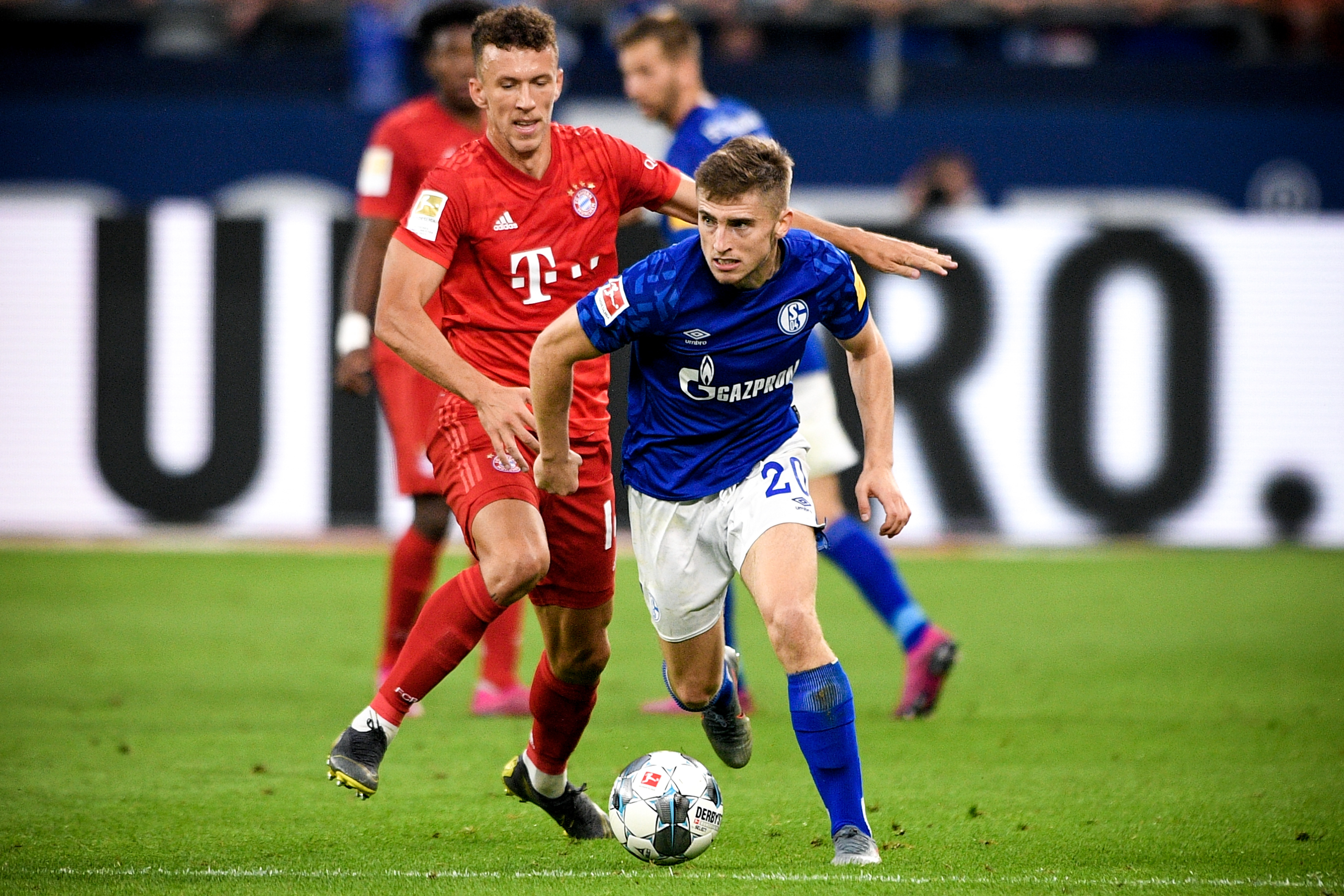 《曼晚》建议不靠谱，蜜蜂双煞在曼联合体？别闹了！