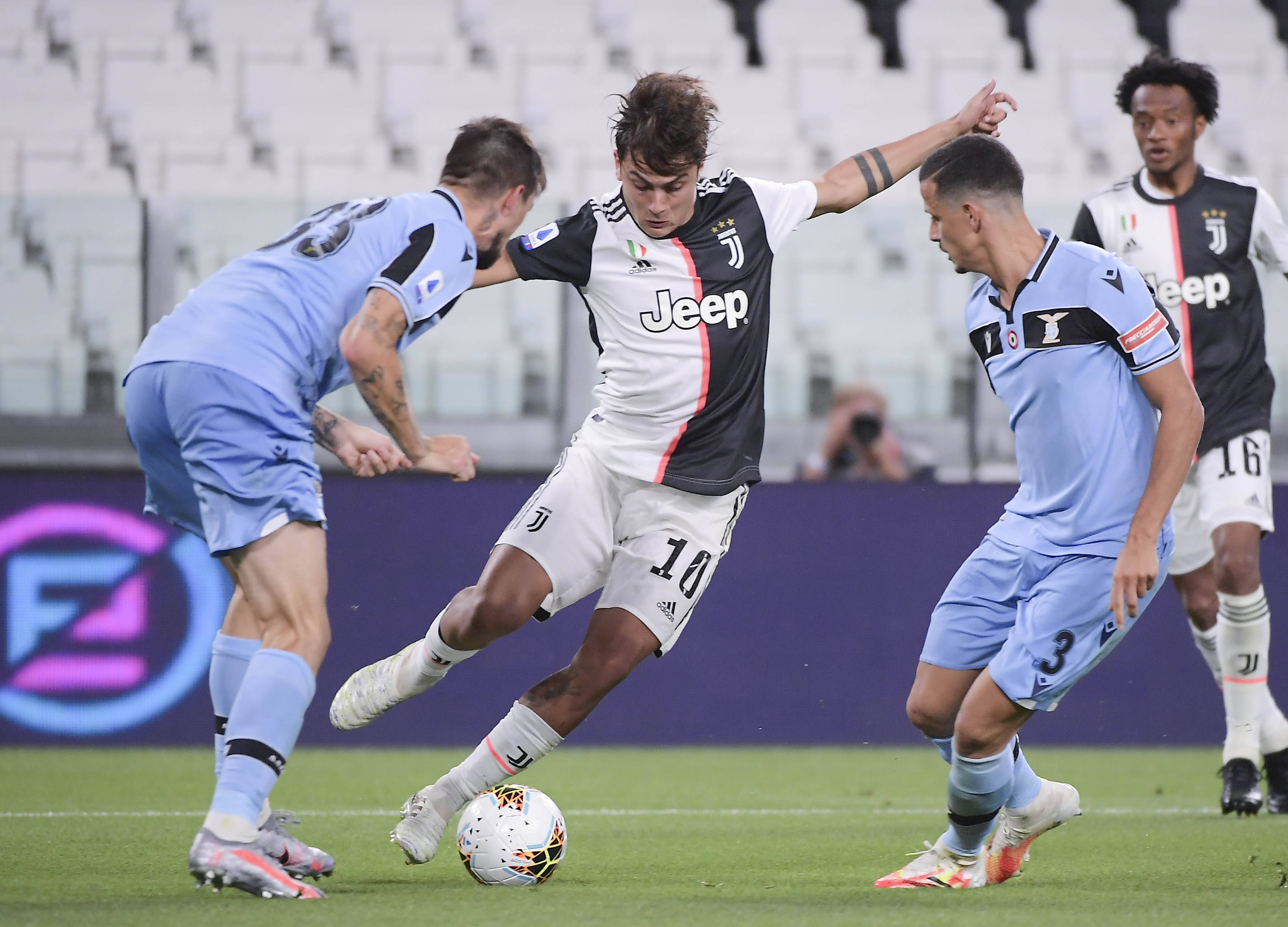 还是那个他！威少仅用三节就砍下生涯第207次三双