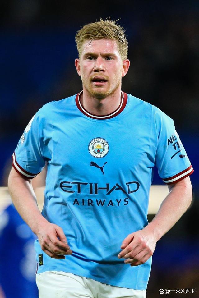 时光荏苒三十二载，感恩你我风雨相伴。同心逐梦共赴...